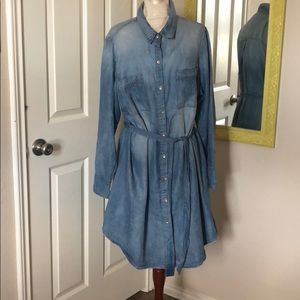Jessica Simpson denim dress